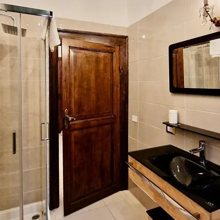 Anime Sante - Piazza Duomo Dom wakacyjny *