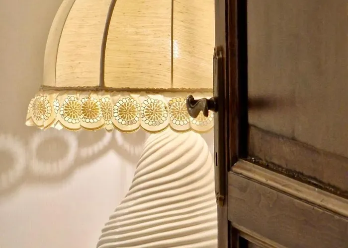 Anime Sante - Piazza Duomo Tatil Evi LʼAquila