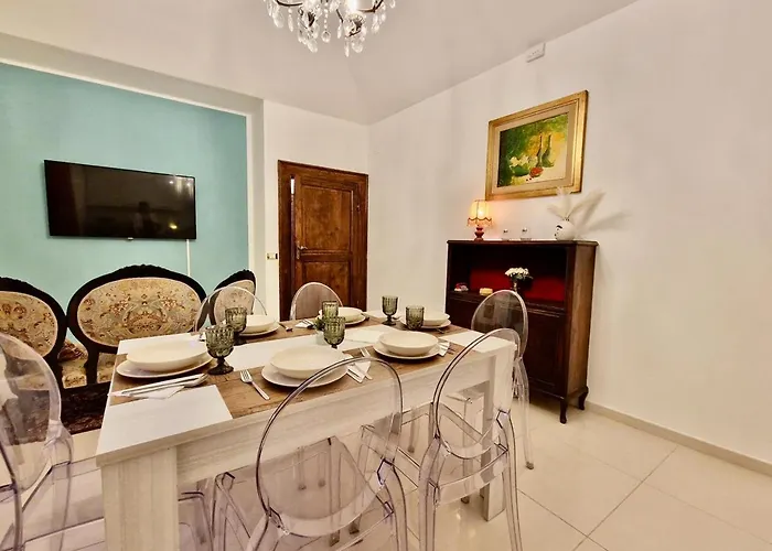 Anime Sante - Piazza Duomo Tatil Evi