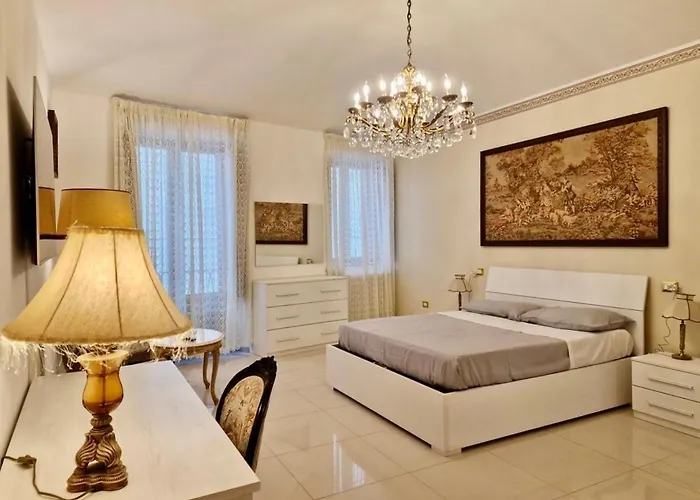 Tatil Evi Anime Sante - Piazza Duomo