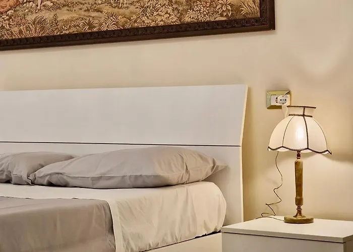 Anime Sante - Piazza Duomo