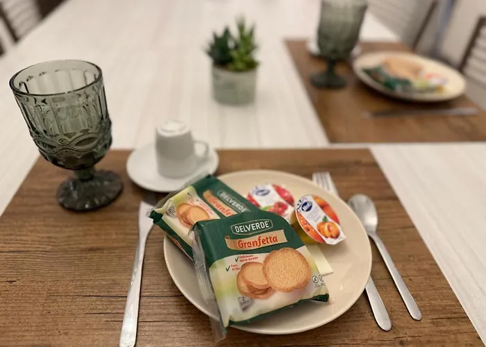 Anime Sante - Piazza Duomo Tatil Evi LʼAquila